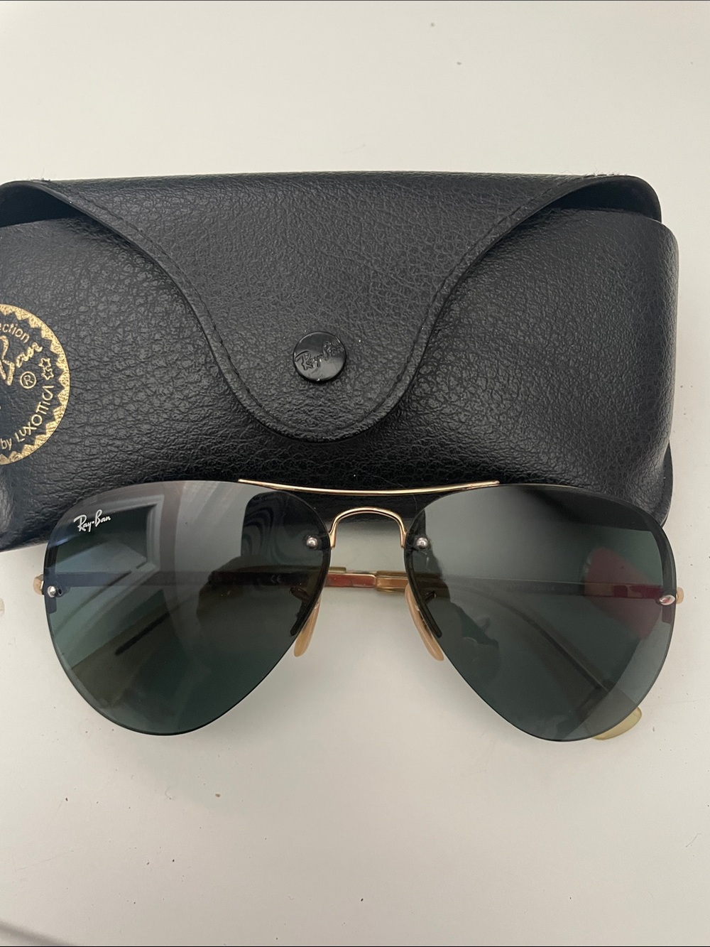 Ray-Ban Aviator Sunglasses in Gold with Dark Green Lenses